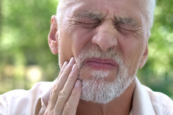 Tooth Abscess: Symptoms, Causes and Treatment